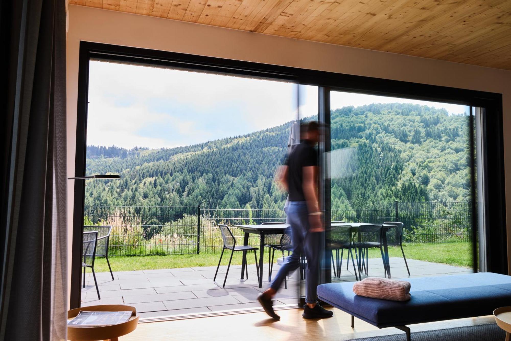 Sauerland Lodge - Haus Maxim Winterberg Buitenkant foto